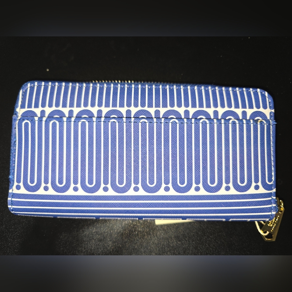 Trina Turk Blue and White Geometric Wallet. NWT